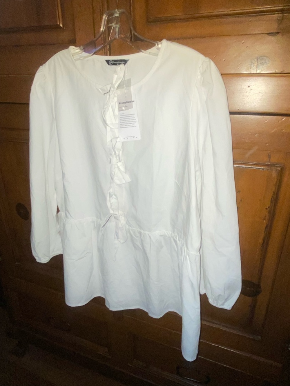 Pretty Garden White Peplum Long-Sleeve Top XL